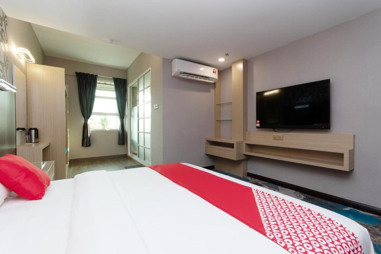 Super Oyo 89375 Regent Hotel Keningau Exterior photo