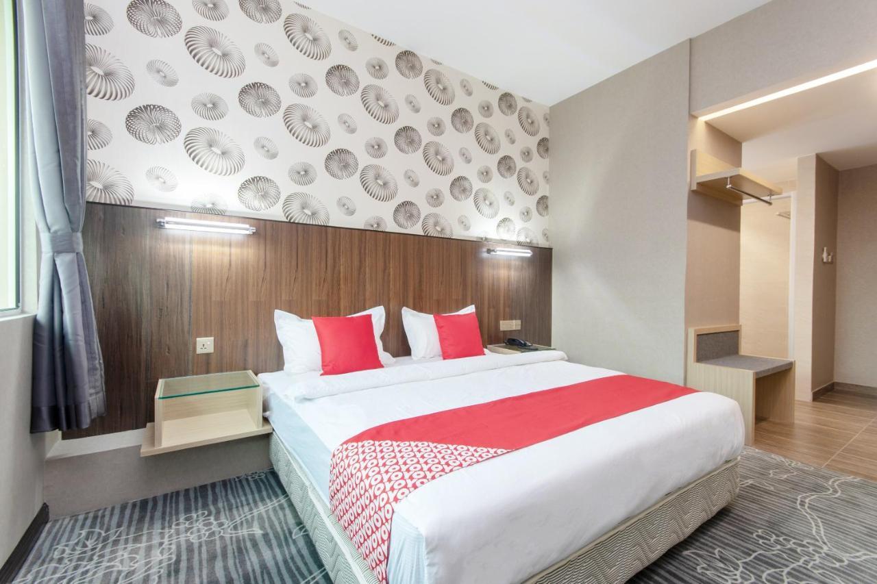 Super Oyo 89375 Regent Hotel Keningau Exterior photo