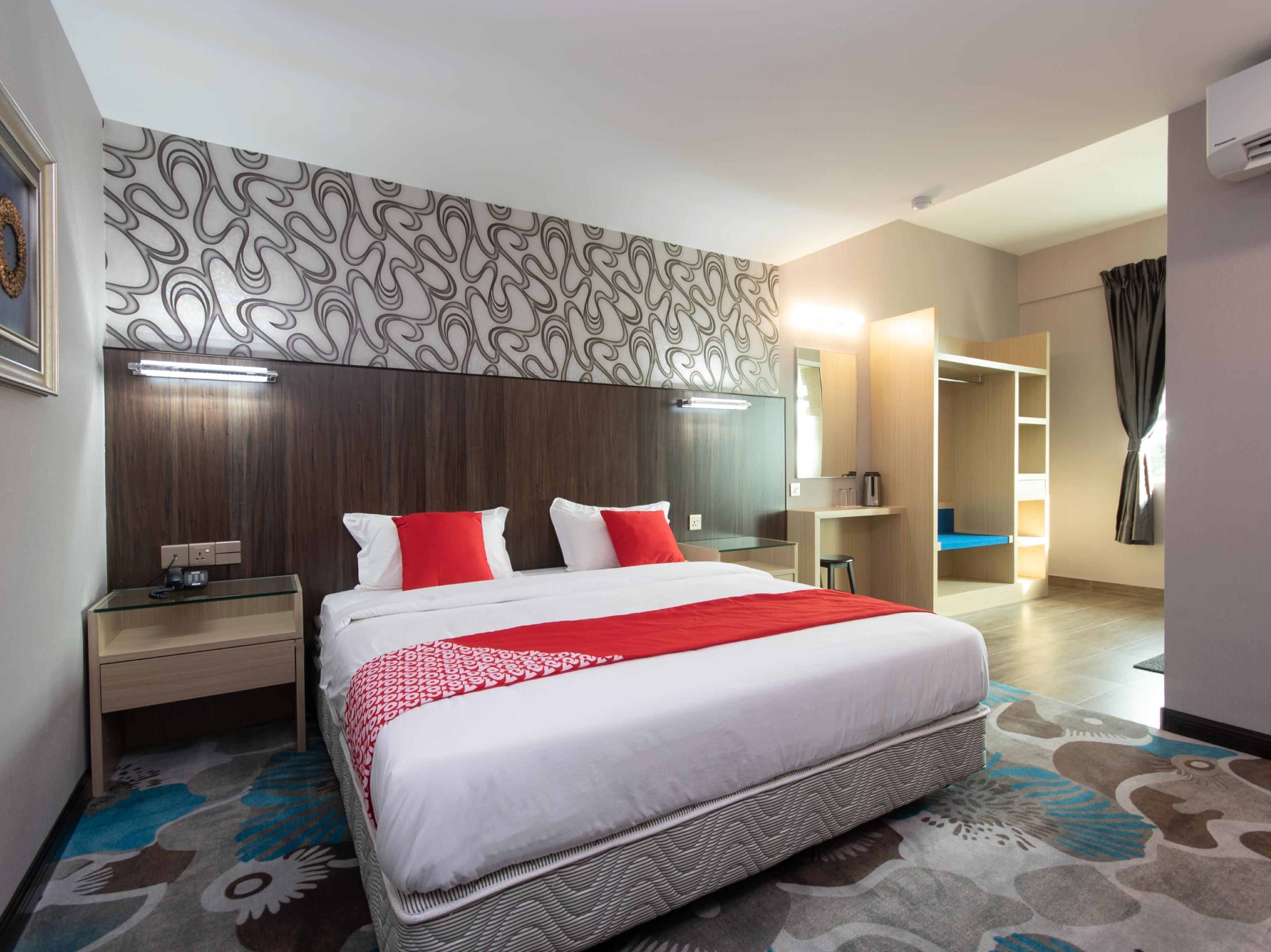 Super Oyo 89375 Regent Hotel Keningau Exterior photo