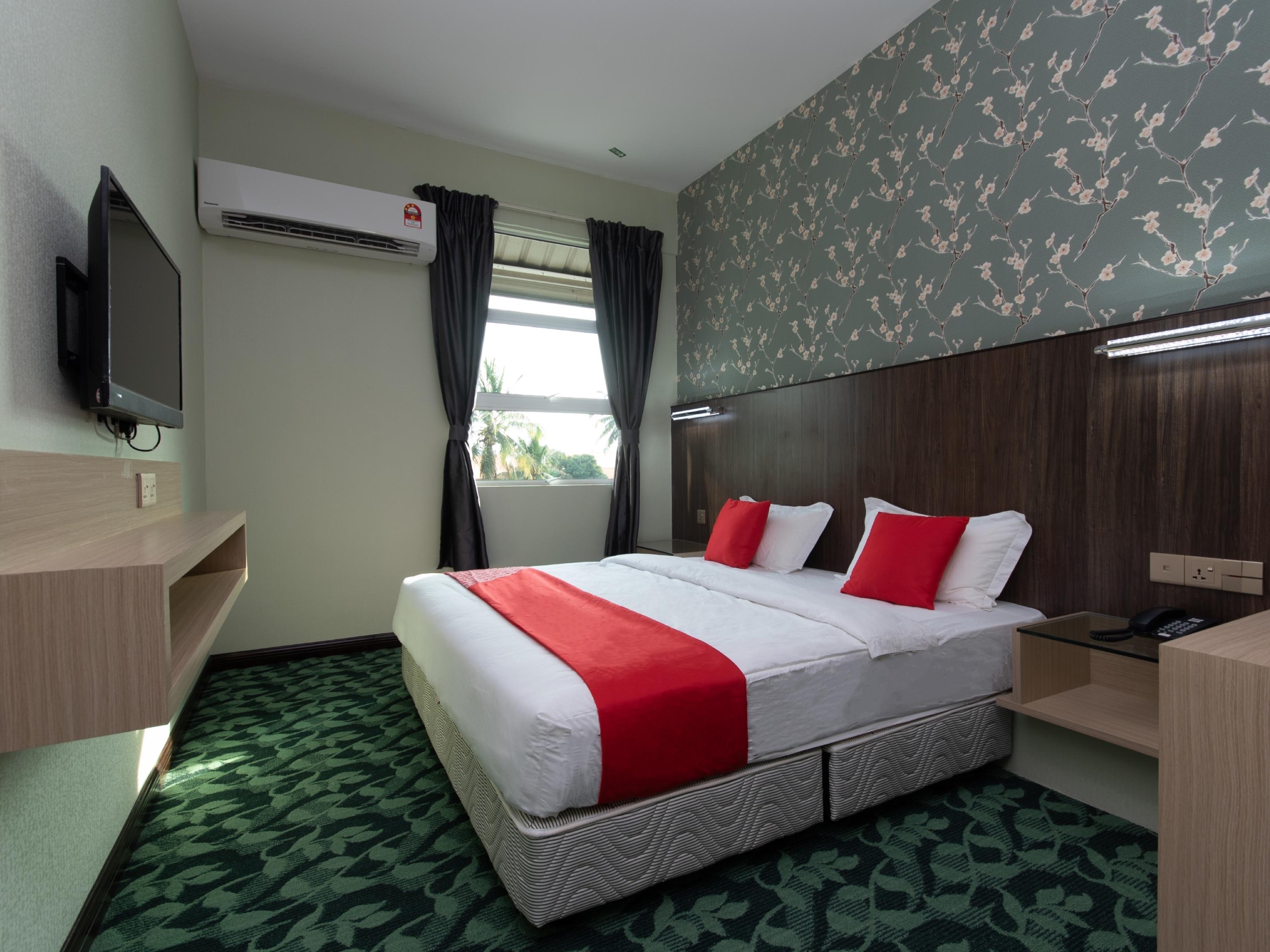 Super Oyo 89375 Regent Hotel Keningau Exterior photo