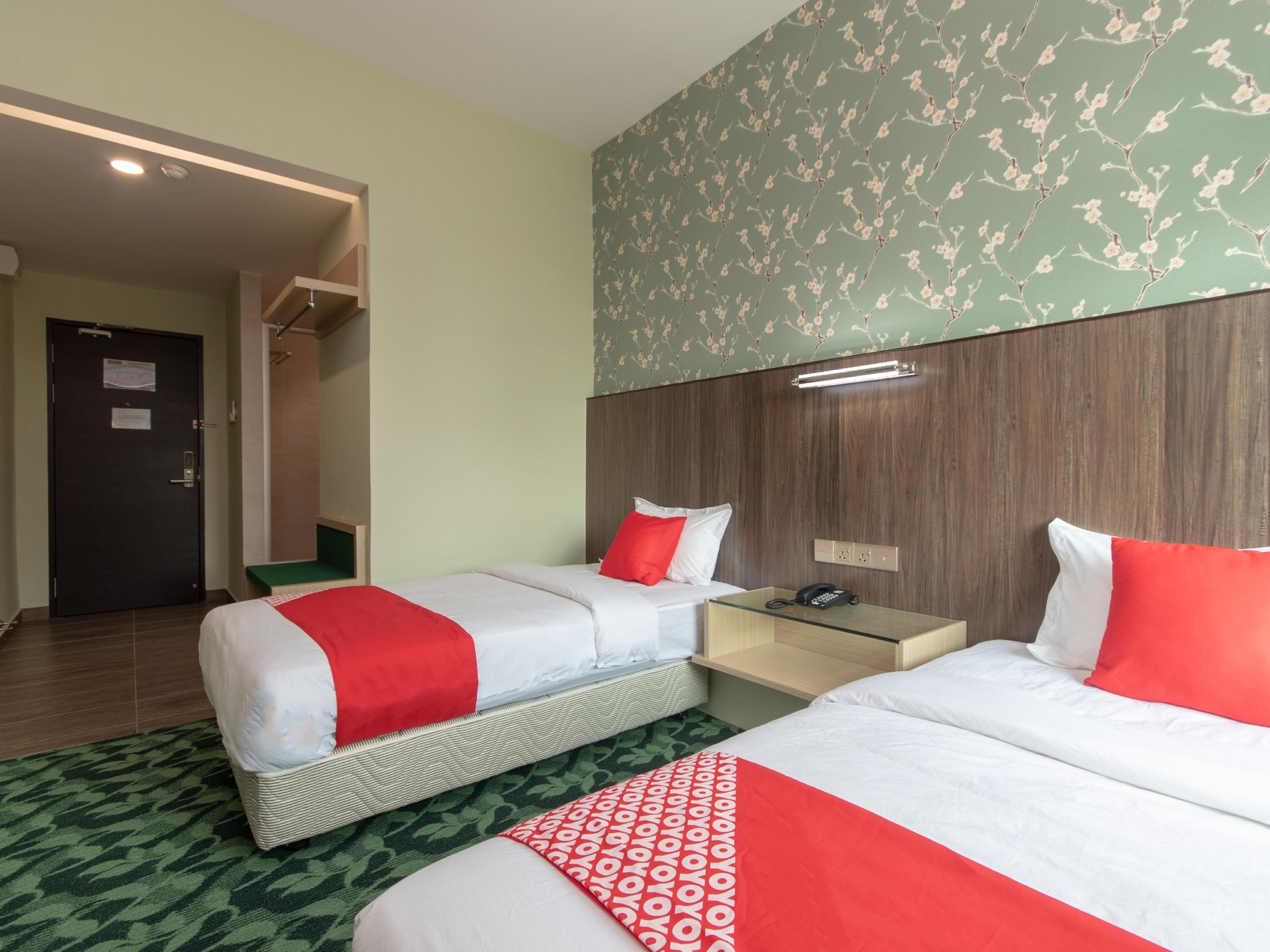Super Oyo 89375 Regent Hotel Keningau Exterior photo
