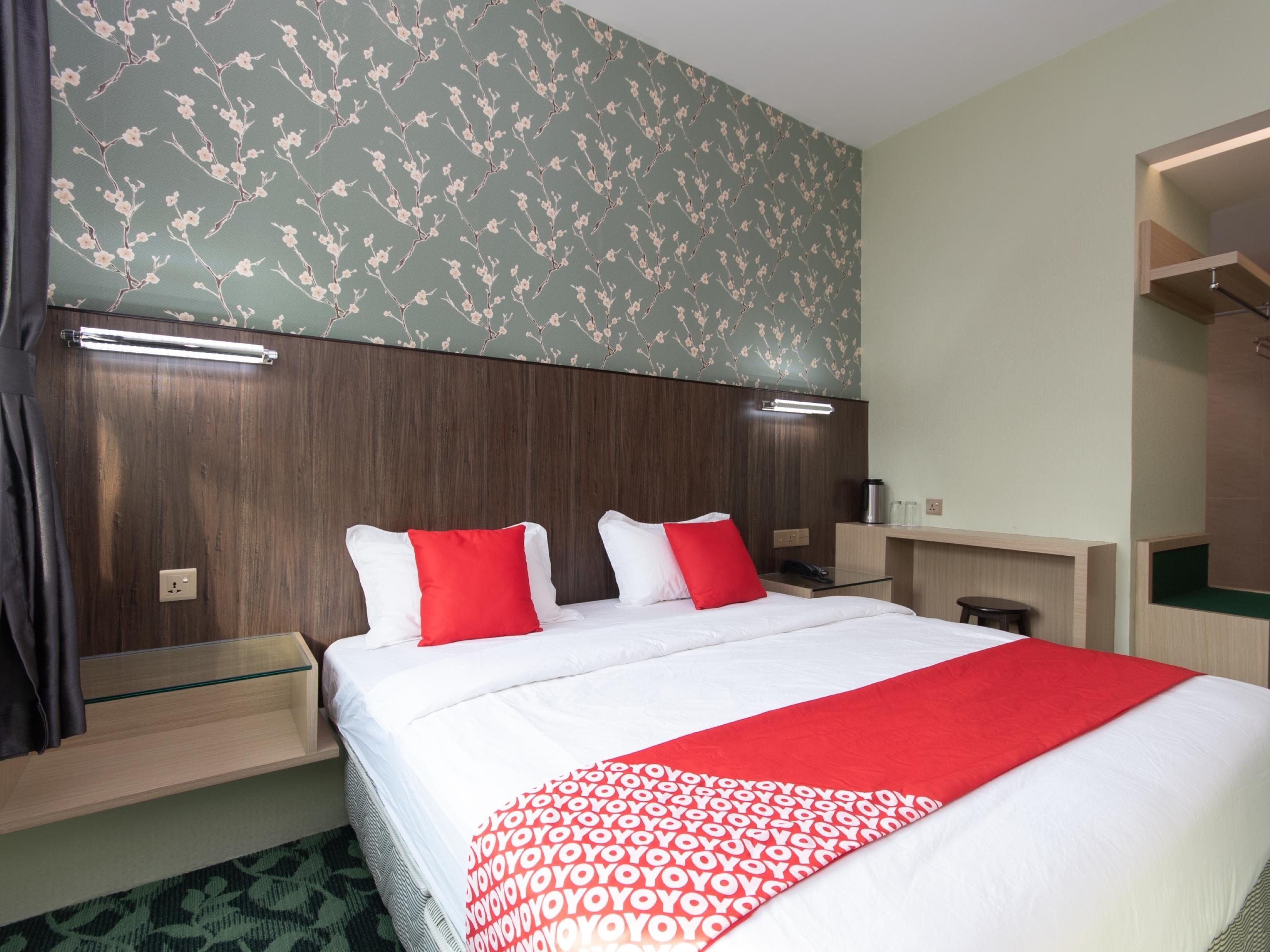 Super Oyo 89375 Regent Hotel Keningau Exterior photo