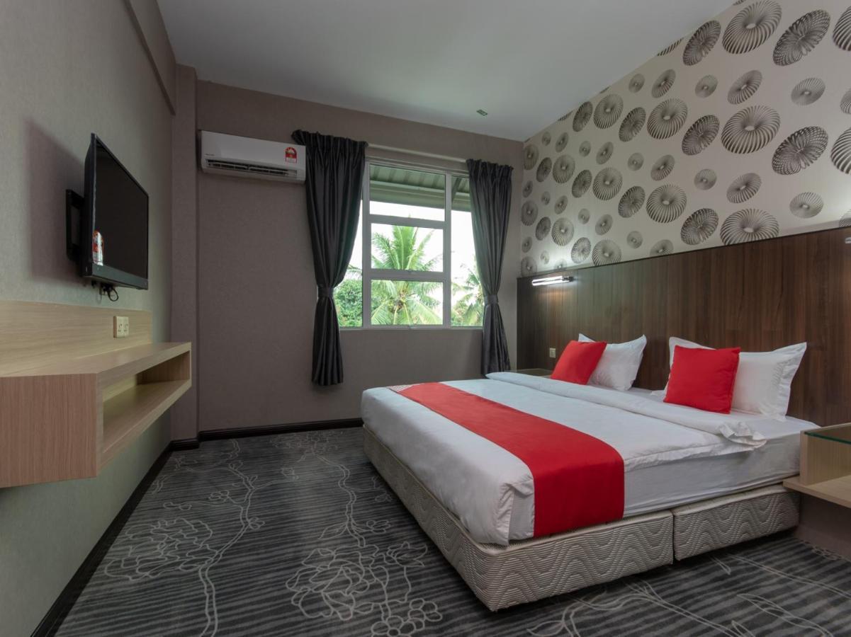 Super Oyo 89375 Regent Hotel Keningau Exterior photo